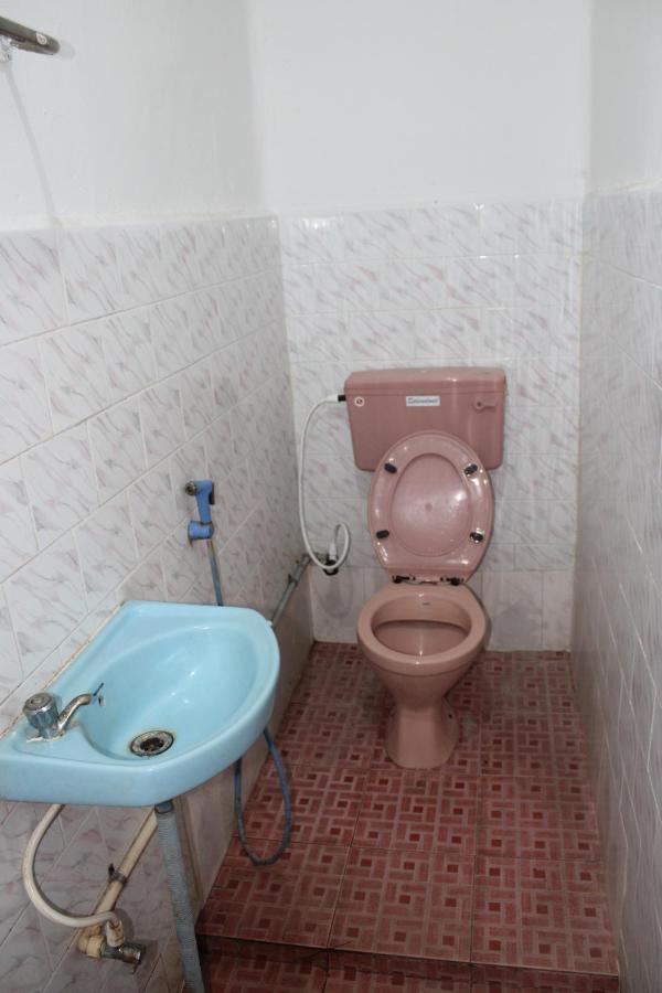 Balaji Guest House ปอนดิเชอรี ภายนอก รูปภาพ
