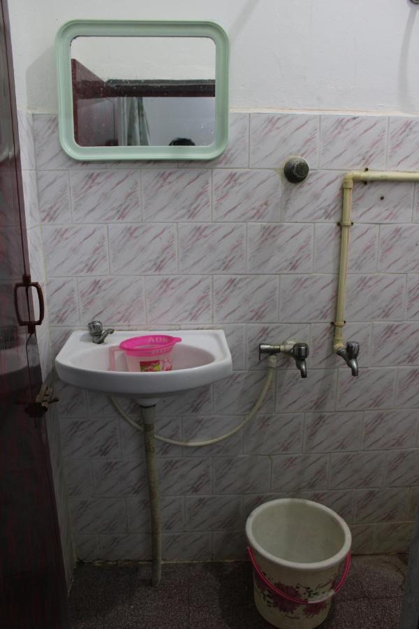 Balaji Guest House ปอนดิเชอรี ภายนอก รูปภาพ