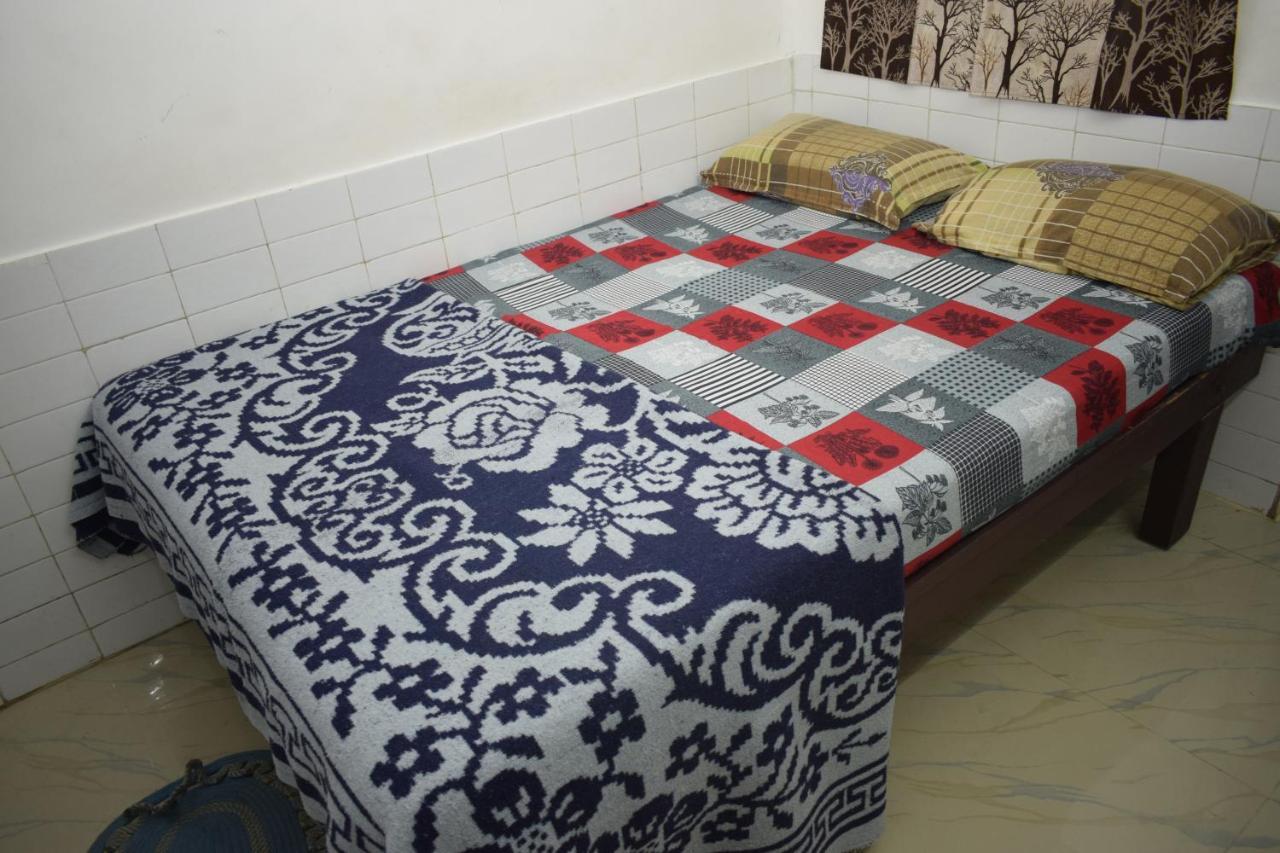 Balaji Guest House ปอนดิเชอรี ภายนอก รูปภาพ